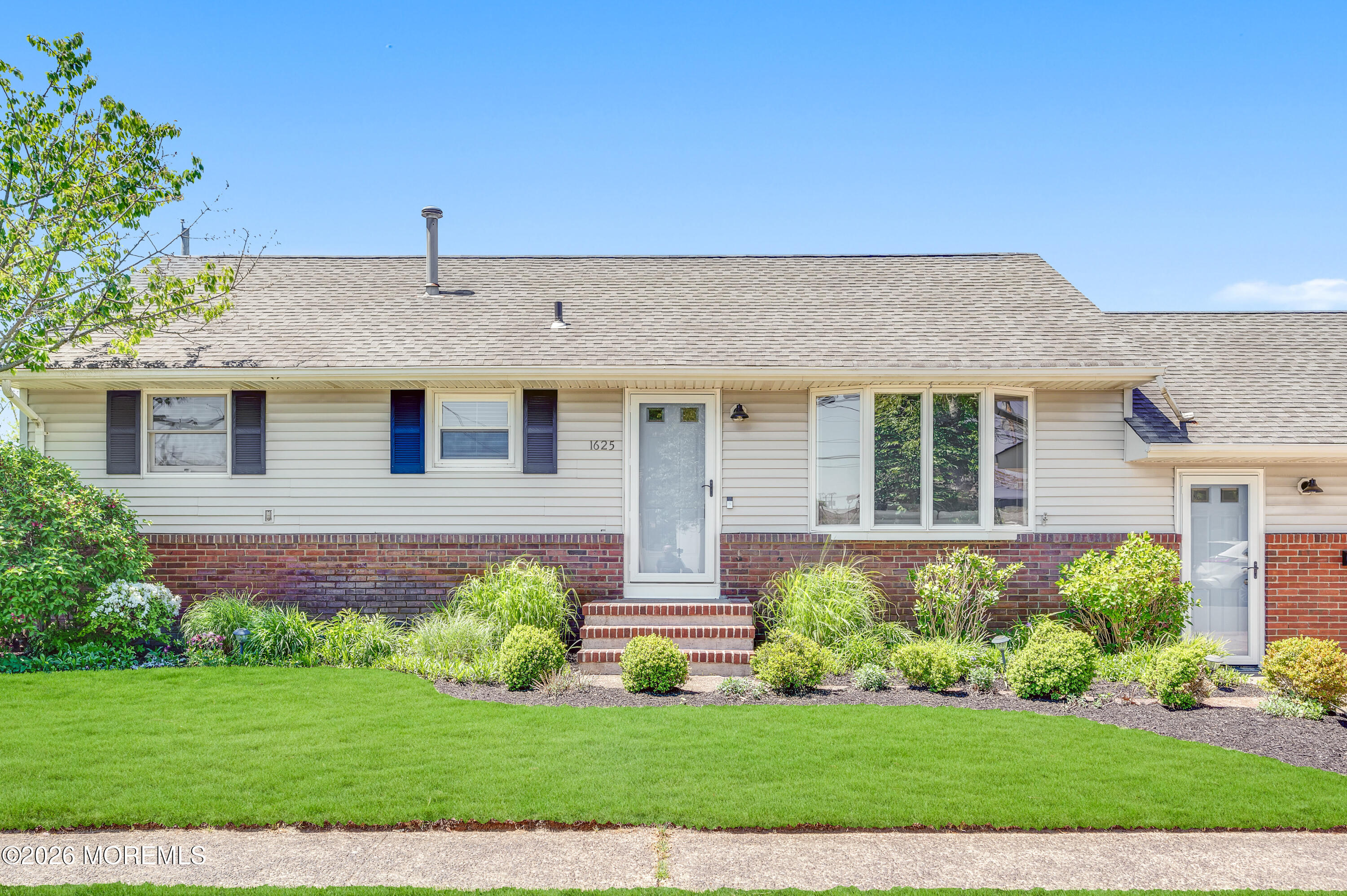 1625 Jackson Street Point Pleasant, NJ 08742 - Photo 7 of 55 Front 1