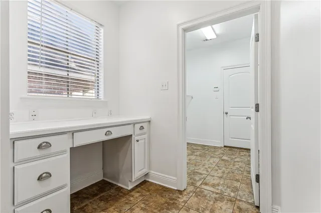 $2,300 | 400 Brown Thrasher Loop North, Madisonville, LA 70447