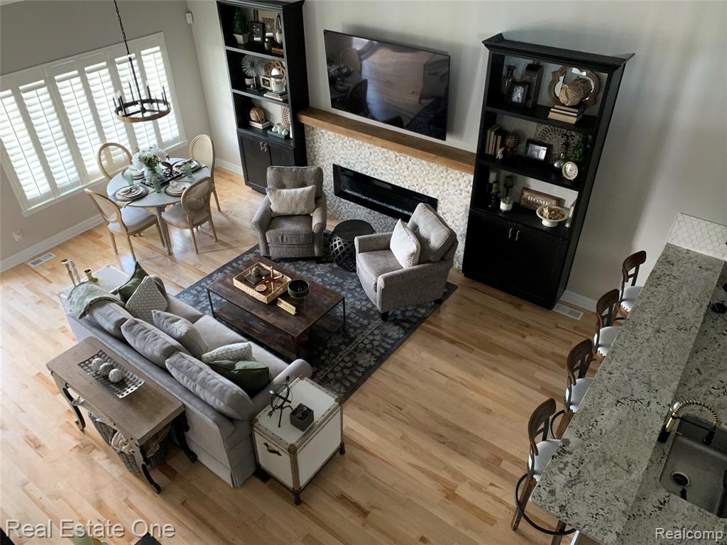686 West Bluff Court, Unit 23 Rochester Hills, MI 48307 - Photo 13 of 43