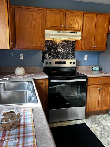 $225,500 | 646 Corby Bridge Road, Limestone, TN 37681