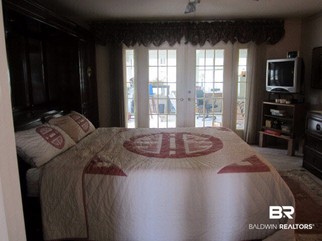 9255 Lakeview Drive Foley, AL 36535 - Photo 24 of 39 Master Bedroom