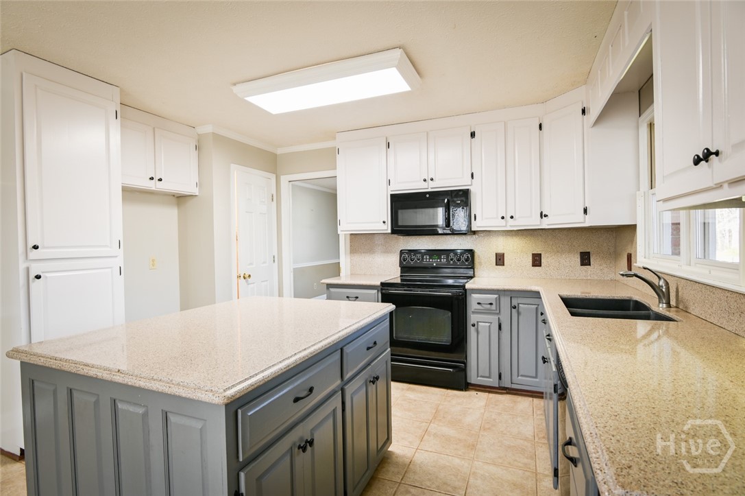 1010 Charles Court Statham, GA 30666 - Photo 18 of 61