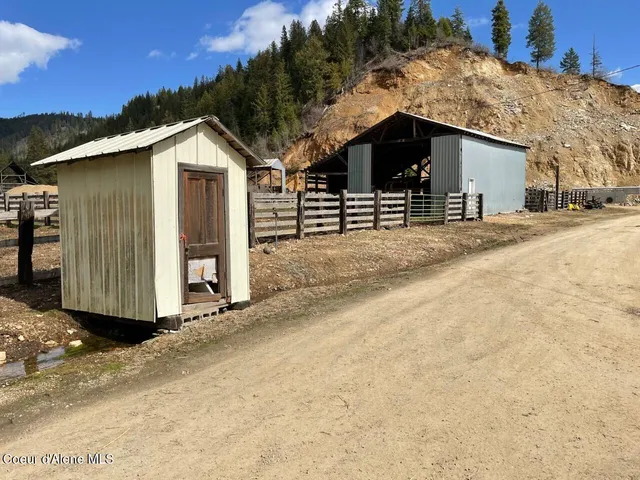 $8,600,000 | 12412 St Joe River Road, St. Maries, ID 83861
