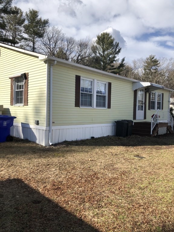 20 Valley Forge Road Taunton, MA 02780 - Photo 7 of 38 Gallery Image 7