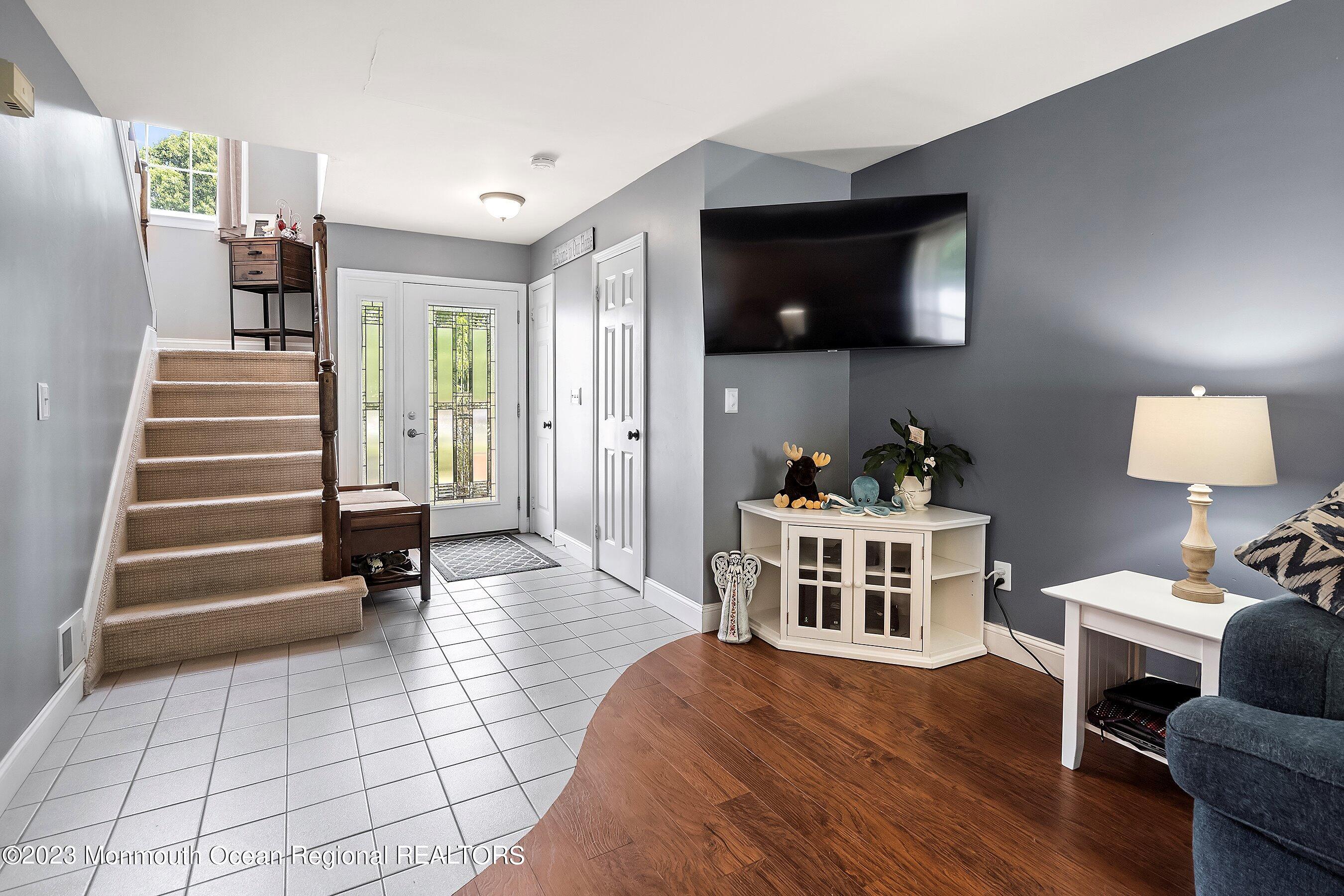4 Reed Road Howell, NJ 07731 - Photo 2 of 29 07-Living 1B