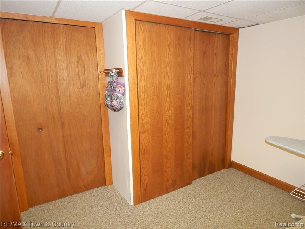 7355 Carpenter Road Flushing, MI 48433 - Photo 40 of 50 DSCN0381.JPG