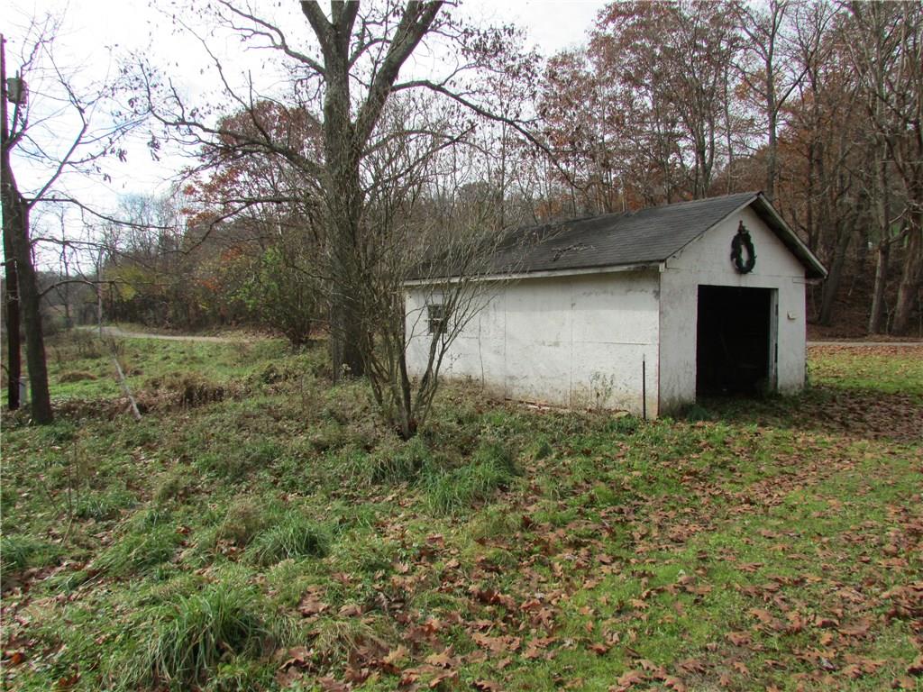 212 Breeding Hill Road Vanderbilt, PA 15486 - Photo 6 of 19
