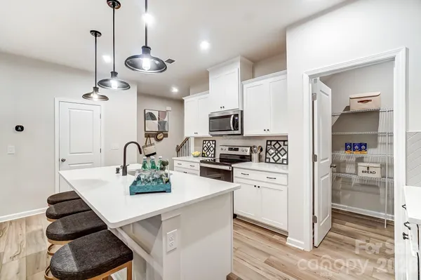 $359,990 | 3831 Cheyney Park Drive, Charlotte, NC 28269