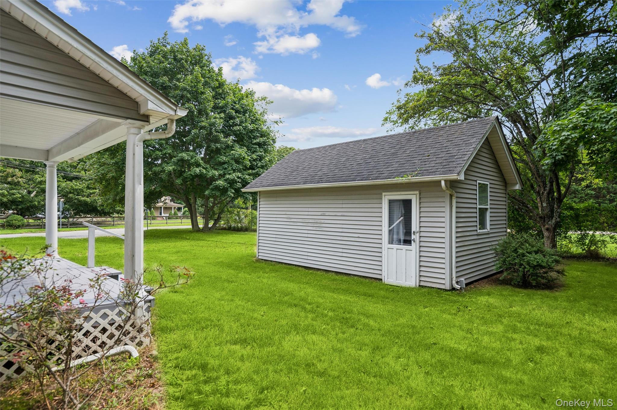 170 Barnes Road Moriches, NY 11955 - Photo 20 of 23 Gallery Image 20