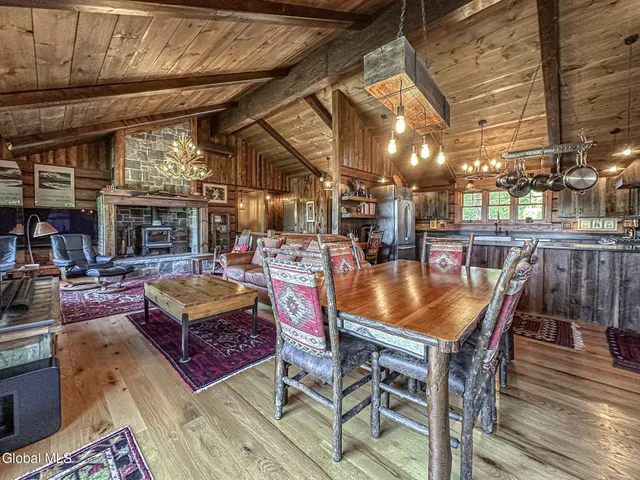 $889,000 | 1661 Burch Road, Hartford, NY 12832