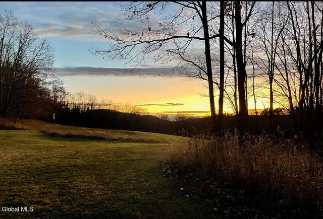 $889,000 | 1661 Burch Road, Hartford, NY 12832