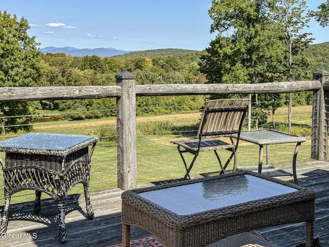 $889,000 | 1661 Burch Road, Hartford, NY 12832