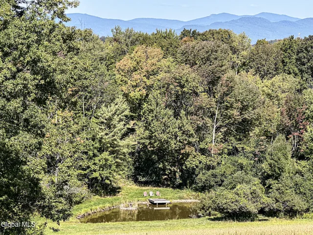 $889,000 | 1661 Burch Road, Hartford, NY 12832