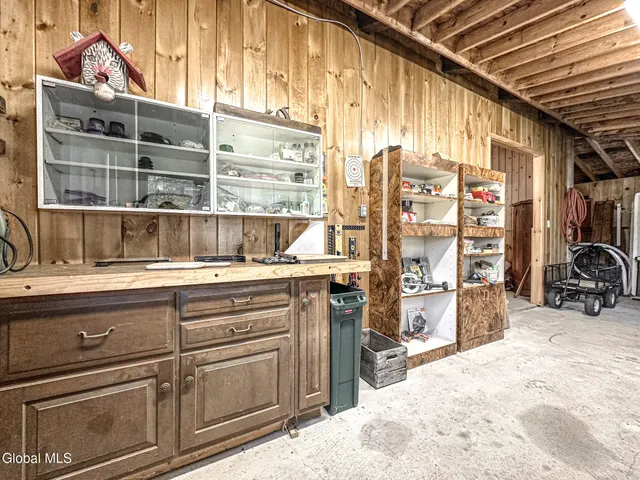 $889,000 | 1661 Burch Road, Hartford, NY 12832