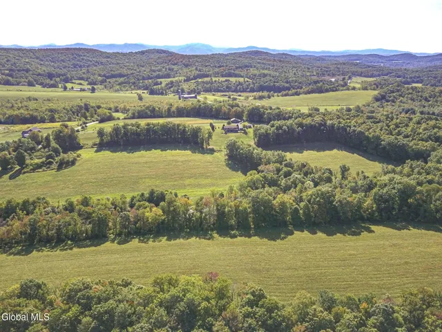 $889,000 | 1661 Burch Road, Hartford, NY 12832