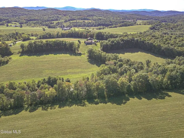 $889,000 | 1661 Burch Road, Hartford, NY 12832