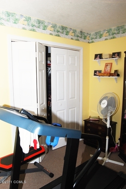 607 Barbour Road Morehead City, NC 28557 - Photo 14 of 18 Bedroom 3 View 1