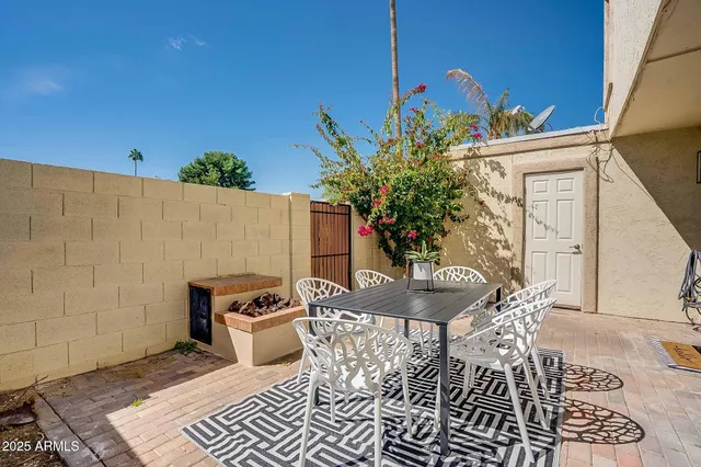 a view of a door of the house