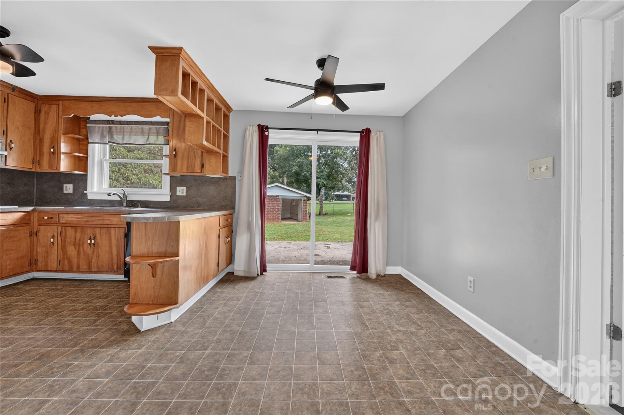 1717 Emmanuel Church Road Conover, NC 28613 - Photo 16 of 30