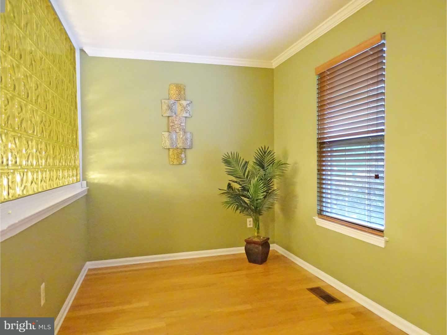 171 Aspen Road Yardley, PA 19067 - Photo 15 of 24 Master Bedroom