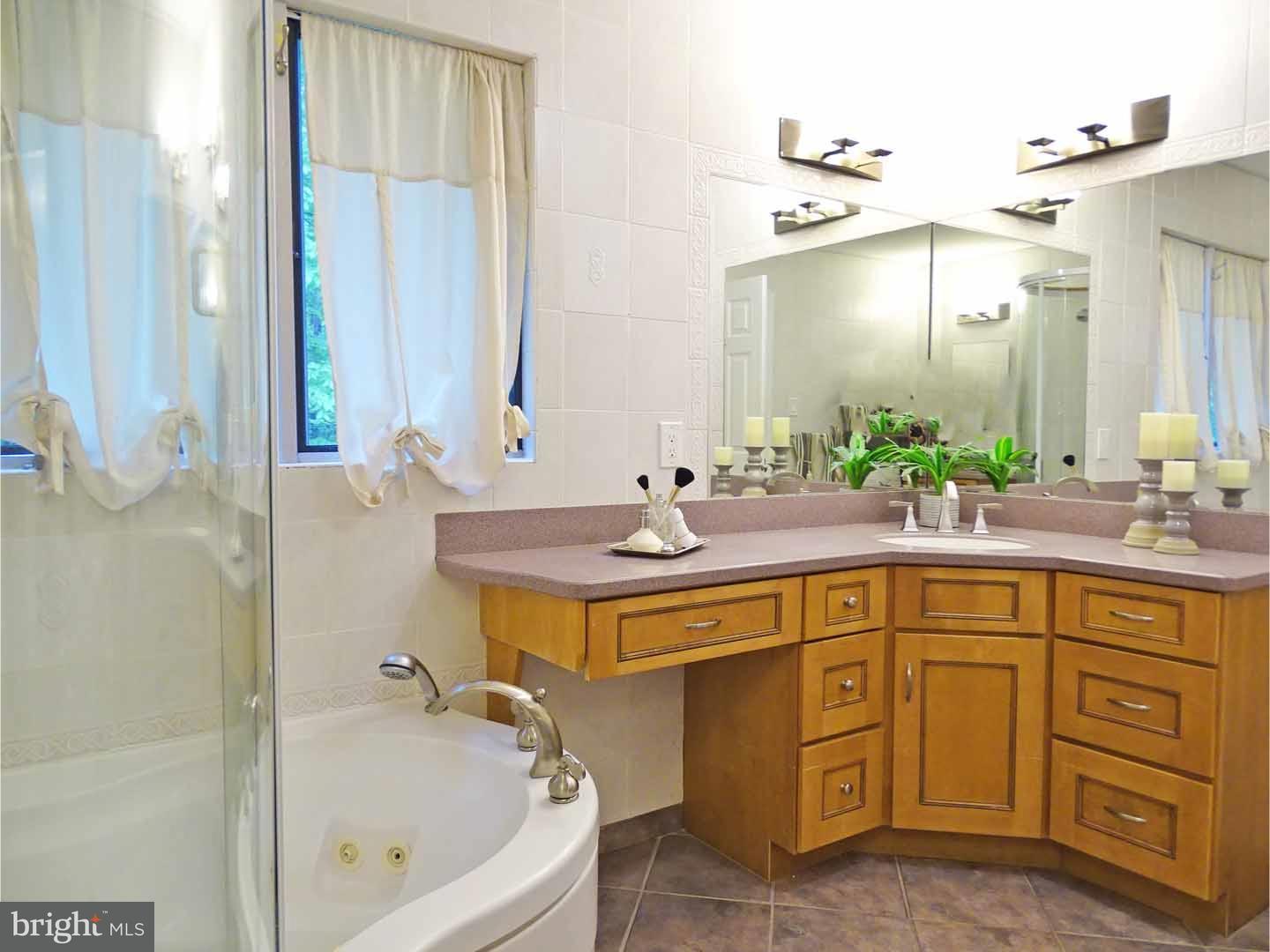 171 Aspen Road Yardley, PA 19067 - Photo 17 of 24 Master Bedroom