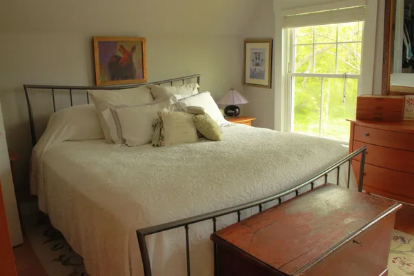 $4,300 | 26 North Main Street, Unit 2, Mont Vernon, NH 03057