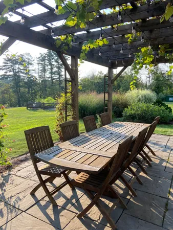 $4,300 | 26 North Main Street, Unit 2, Mont Vernon, NH 03057