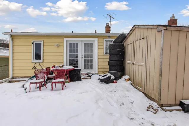 $225,000 | 1241 Barclay Street, St. Paul, MN 55106