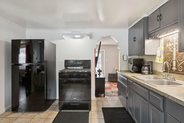 $225,000 | 1241 Barclay Street, St. Paul, MN 55106