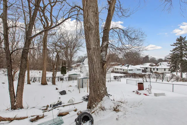 $225,000 | 1241 Barclay Street, St. Paul, MN 55106