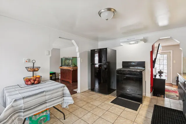 $225,000 | 1241 Barclay Street, St. Paul, MN 55106