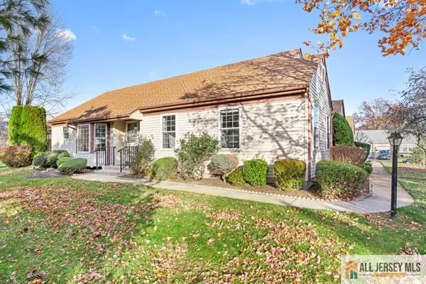 $2,600 | 18C Benjamin Franklin Drive, Monroe Township, NJ 08831