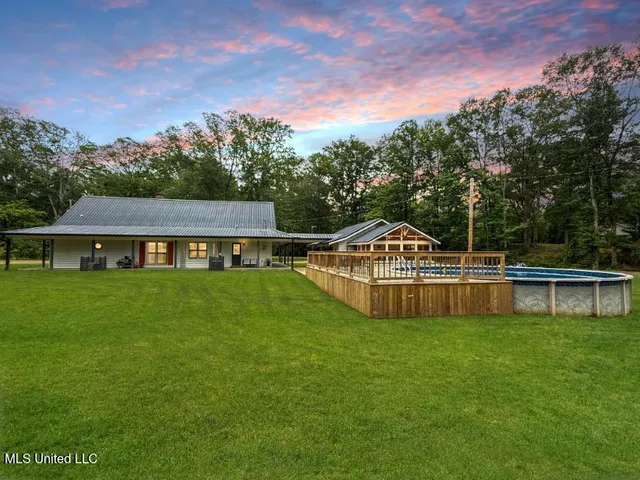 $342,500 | 706 Benford Drive, Fulton, MS 38843