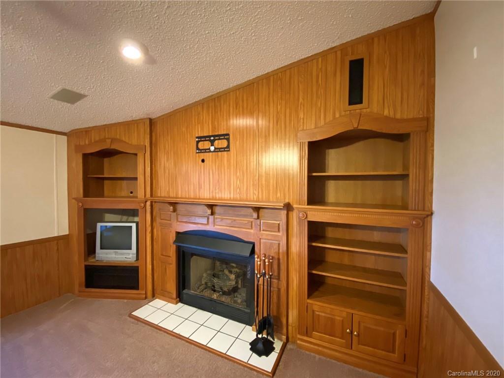 6420 Harmony Grove Road Nebo, NC 28761 - Photo 4 of 30 Gallery Image 4