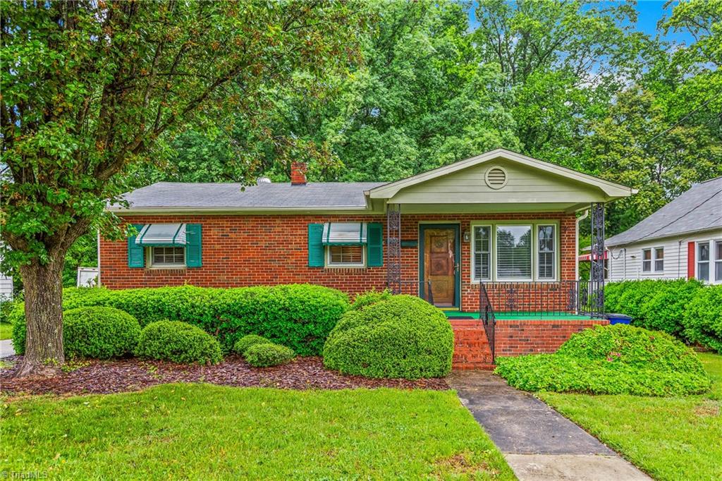 4106 Whitfield Road Winston-Salem, NC 27105 - Photo 1 of 25 Gallery Image 1