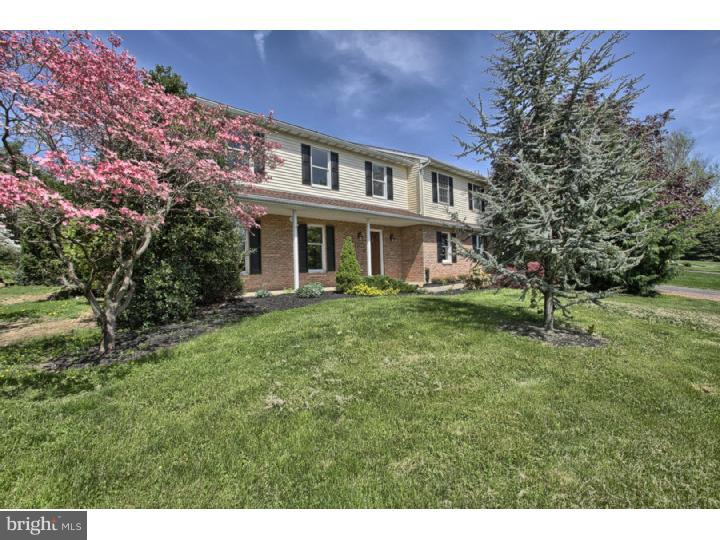 551 Gaul Road Sinking Spring, PA 19608 - Photo 3 of 25