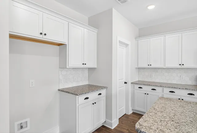 $489,990 | 3911 Trinity Woods Road, Columbia, TN 38401