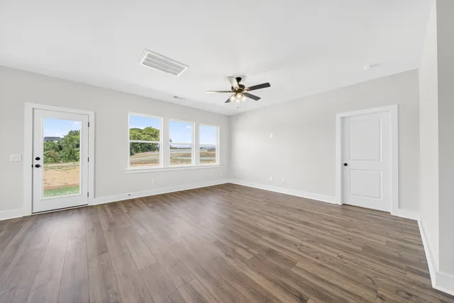 $489,990 | 3911 Trinity Woods Road, Columbia, TN 38401