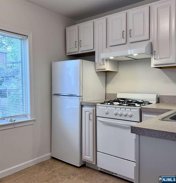 651 Day Avenue Ridgefield, NJ 07657 - Photo 3 of 11