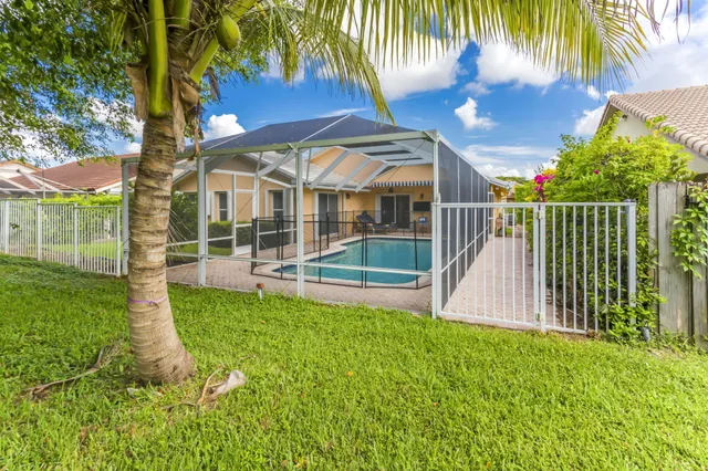 $6,000 | 7572 Silver Woods Court, Boca Raton, FL 33433