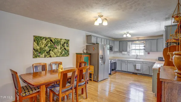 $346,500 | 2545 Siam Road, Elizabethton, TN 37643