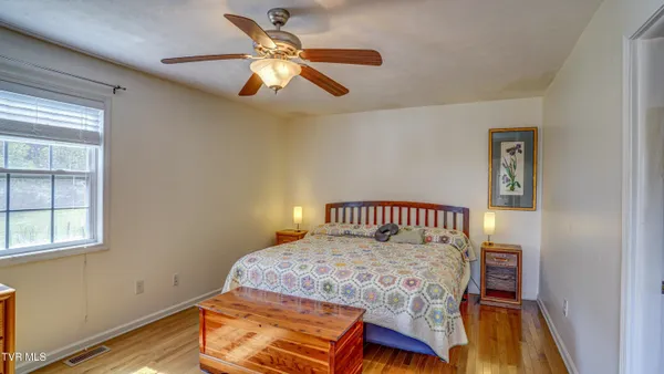 $346,500 | 2545 Siam Road, Elizabethton, TN 37643