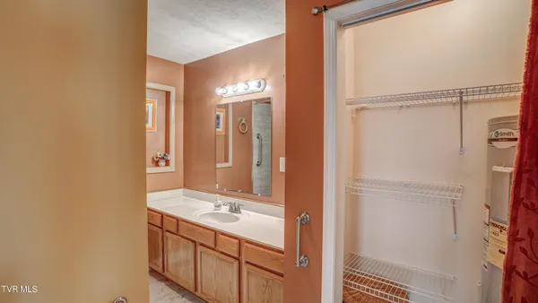 $346,500 | 2545 Siam Road, Elizabethton, TN 37643