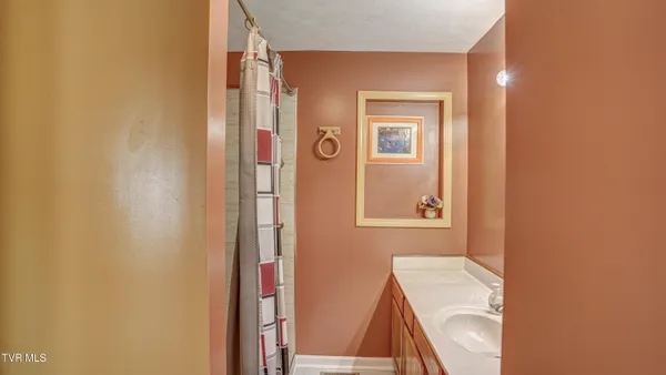 $346,500 | 2545 Siam Road, Elizabethton, TN 37643