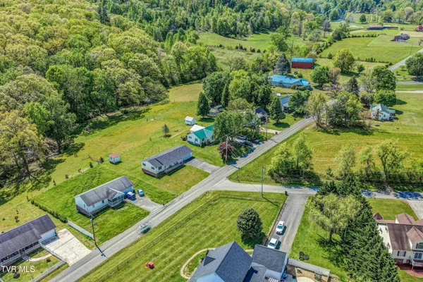 $346,500 | 2545 Siam Road, Elizabethton, TN 37643