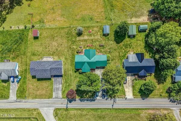 $346,500 | 2545 Siam Road, Elizabethton, TN 37643