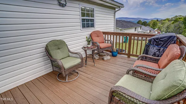 $346,500 | 2545 Siam Road, Elizabethton, TN 37643