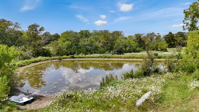 $1,500,000 | 144 Century Lane, Bellville, TX 77418