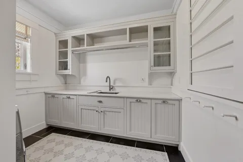 a view of a walk in closet