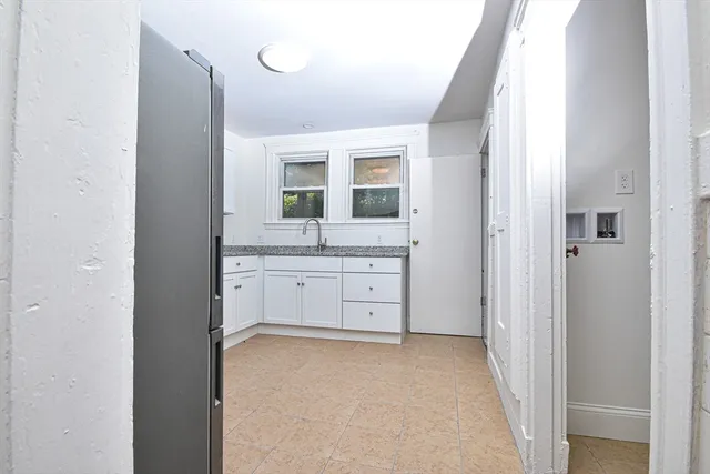 $3,300 | 19 Ronan Street, Unit 1, Boston, MA 02125